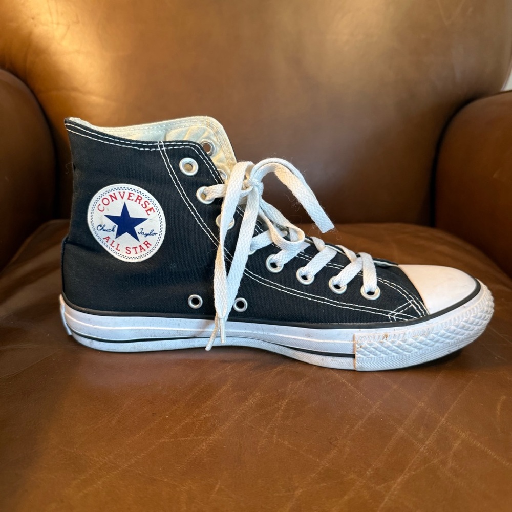 Converse All Star Black and White High-Tops Size 8.5
